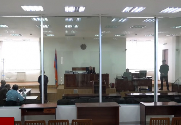 Դատարանը մեկ շաբաթով հետաձգեց ենթադրյալ կաշառքի գործով նիստը (տեսանյութ)